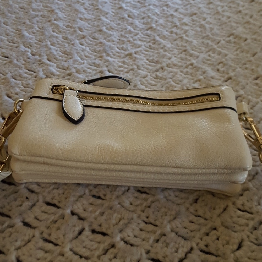 Small shoulder bag. - Picture 5 of 5